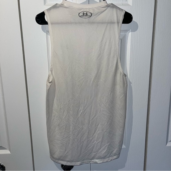 Under Armour Size SM Heatgear Sonic Fitted Tank - Picture 3 of 4